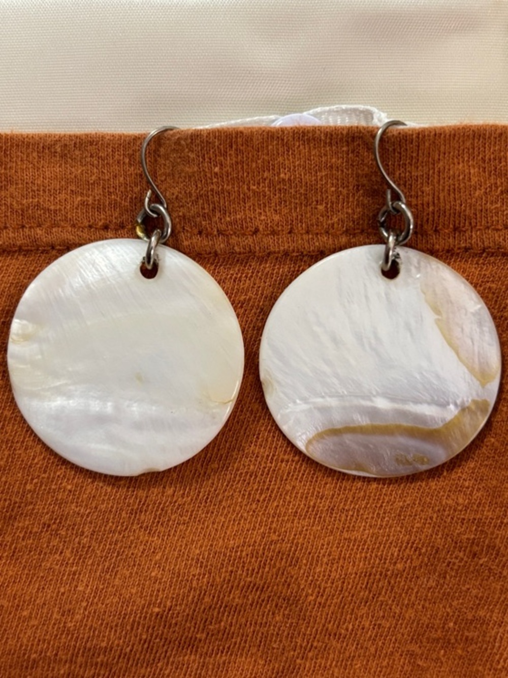 Round Shell Earrings